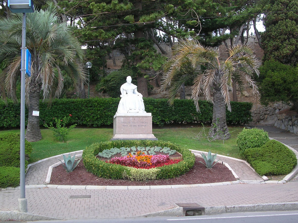 Statua della regina Margherita