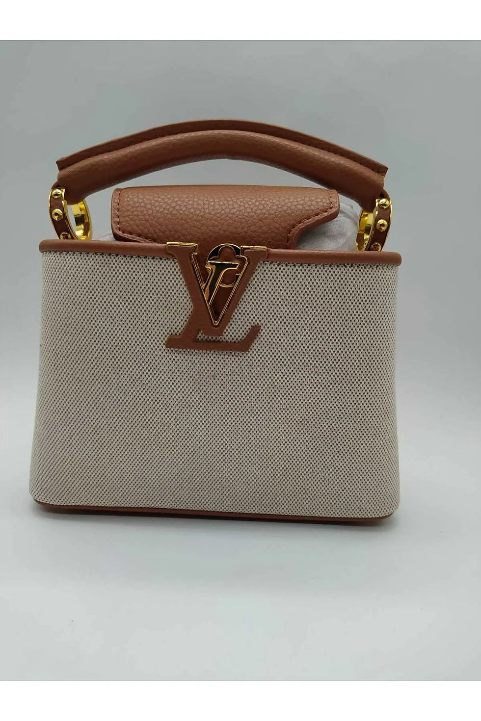 Louis Vuitton Bolsa Capucines MM