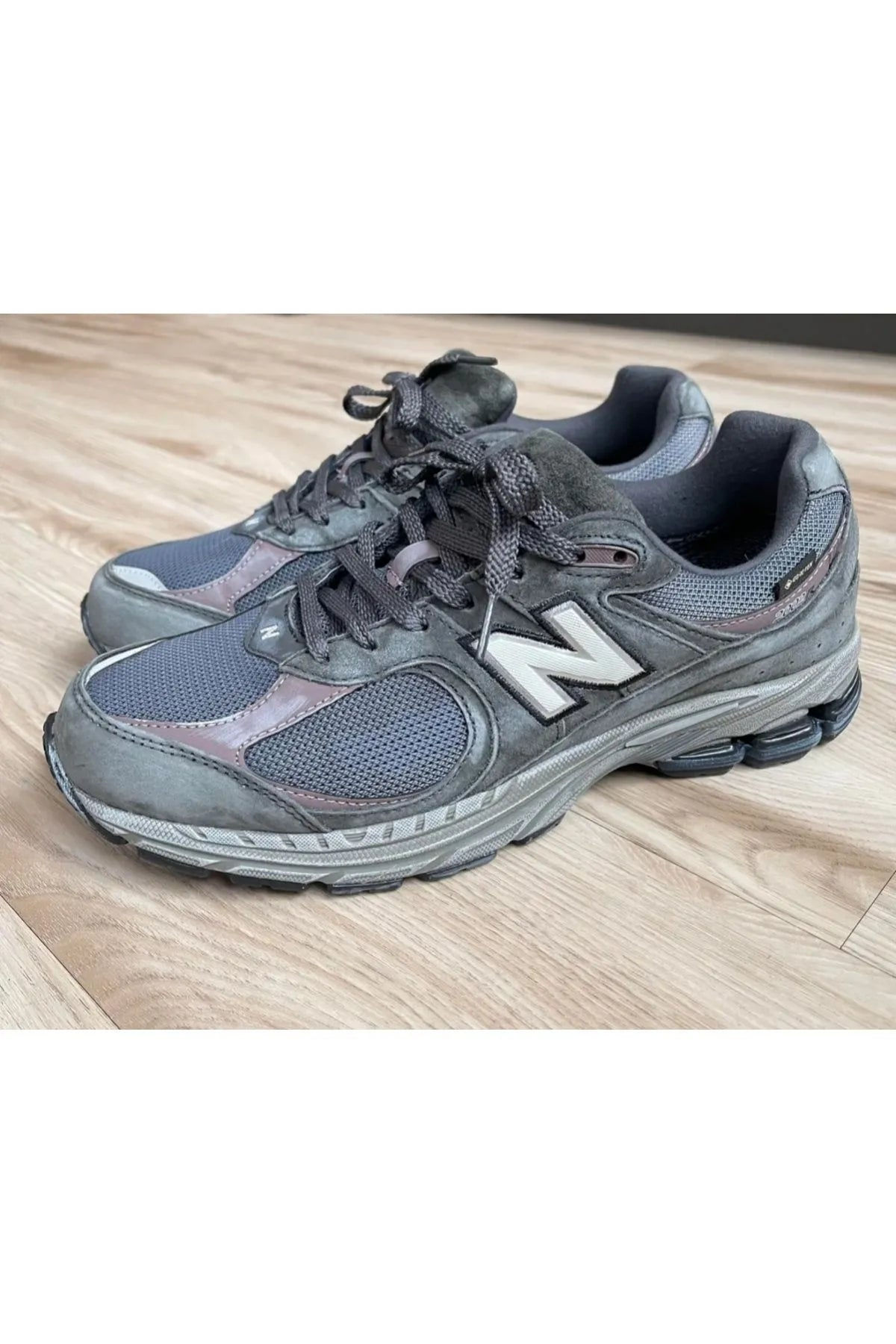 New Balance 2002R GORE-TEX Magnet Mood Indigo