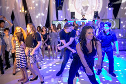 Crowd Motivator Dancers NJ Sweet 16