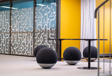 Hervanta, Tietotalo, SYK Neuvottelukeskus lobby