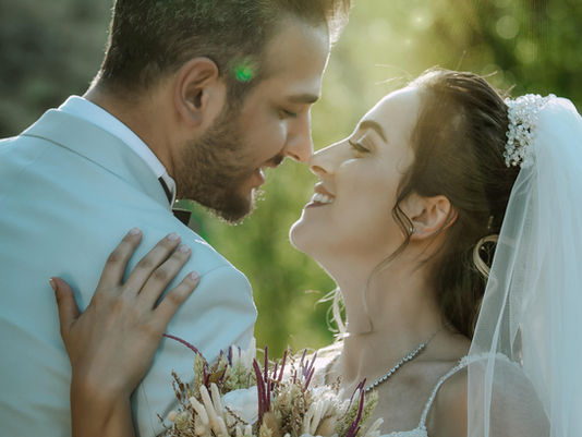 Bezaubernde Hochzeitslocation Mosel: Die besten Orte für eure Traumhochzeit