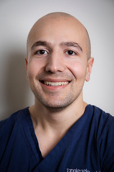 Kjeveortoped Kjeveortopedi sandnes. Usynlig tannregulering med aligners tilsvarende invisalign, spark eller clear correct. Kjeveortoped Mohammedreza Sefidroodi