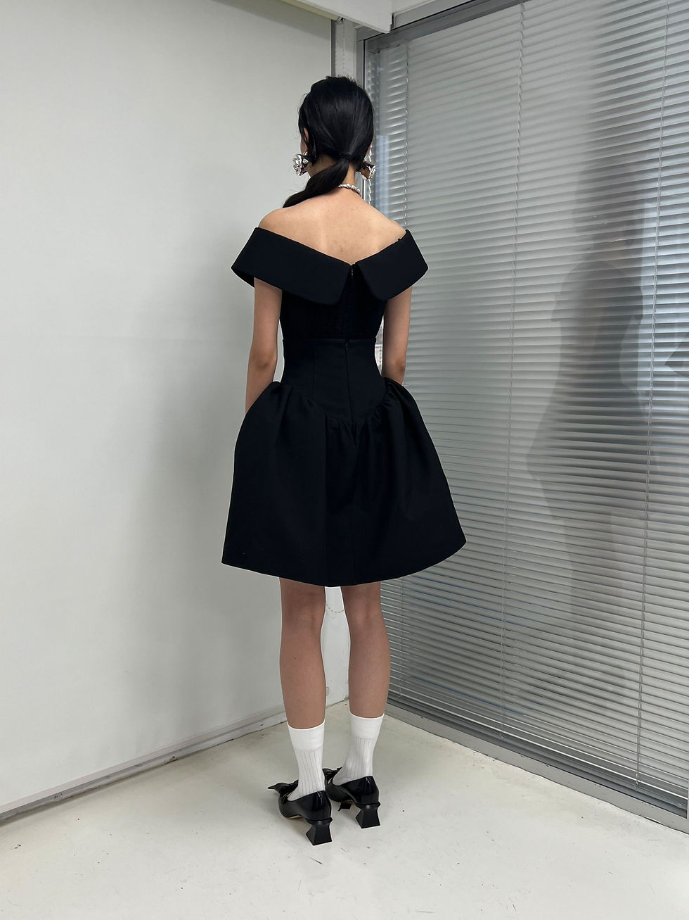 Thumbnail: Shushu/Tong Off Shoulder Corset Top