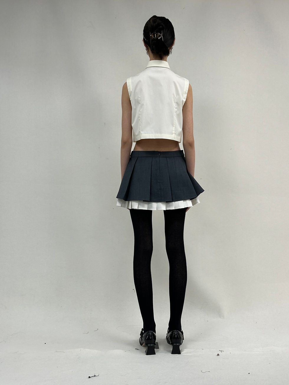 Thumbnail: Shushu/Tong Sleeveless Blouse