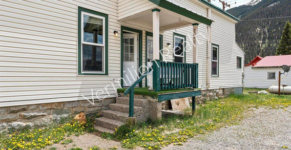 UNIT A & C PORCH