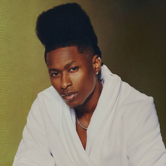 Lucky Daye promotional portrait