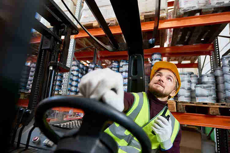 Forklift Yang Banyak Digunakan