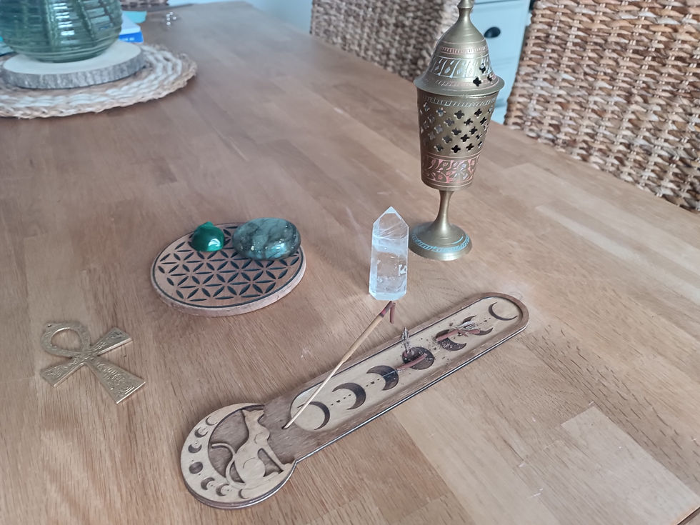 Miniature : Porte encens en bois Bastet-Triple Lune