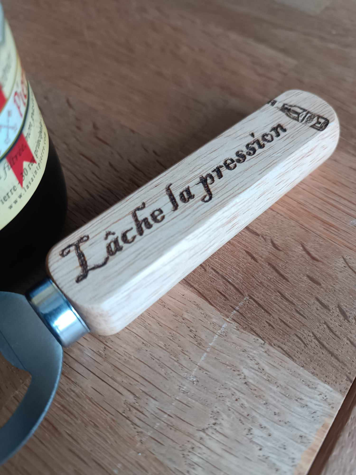 Décapsuleur "Lâche la pression"
