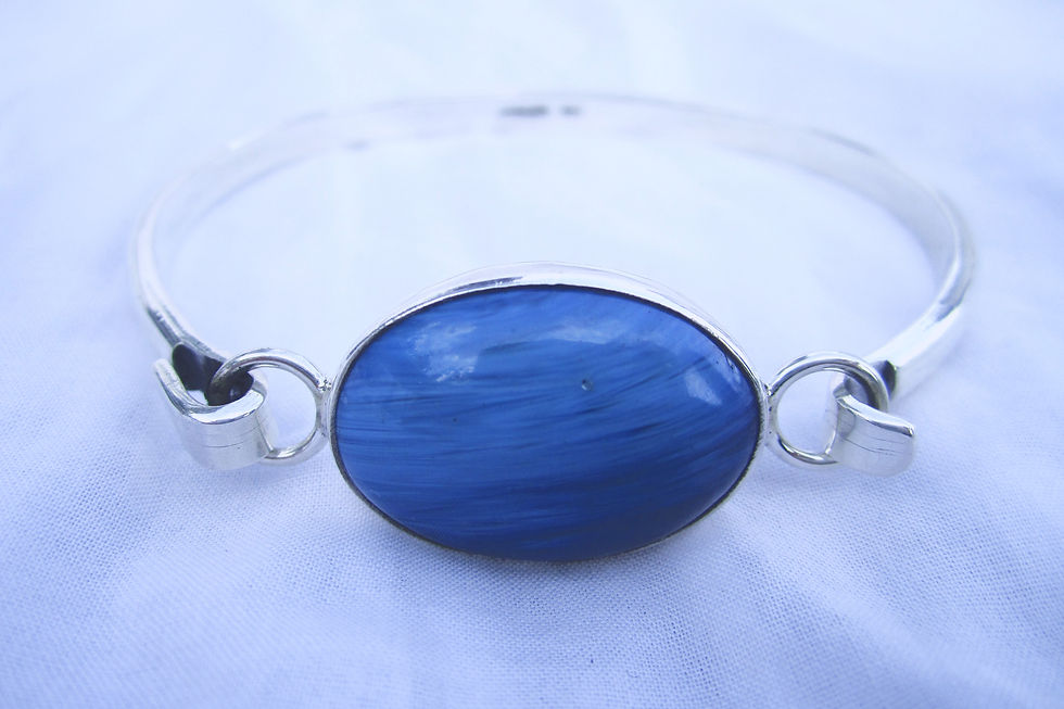 Plain oval bracelet