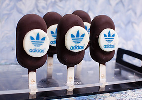 Personalizado adidas, d.pop.jpeg
