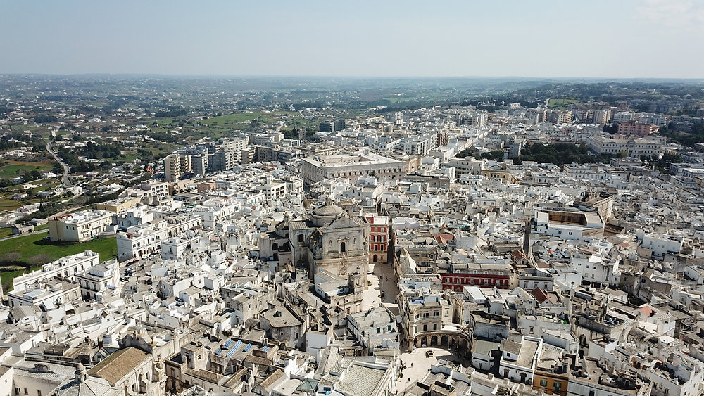 MARTINA FRANCA La Madonna di Loreto giunge in elicottero MARTINA FRANCA La Madonna di Loreto giunge in elicottero
