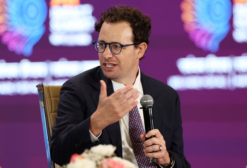 Anthropic Warns AI Needs a Global Brake Pedal