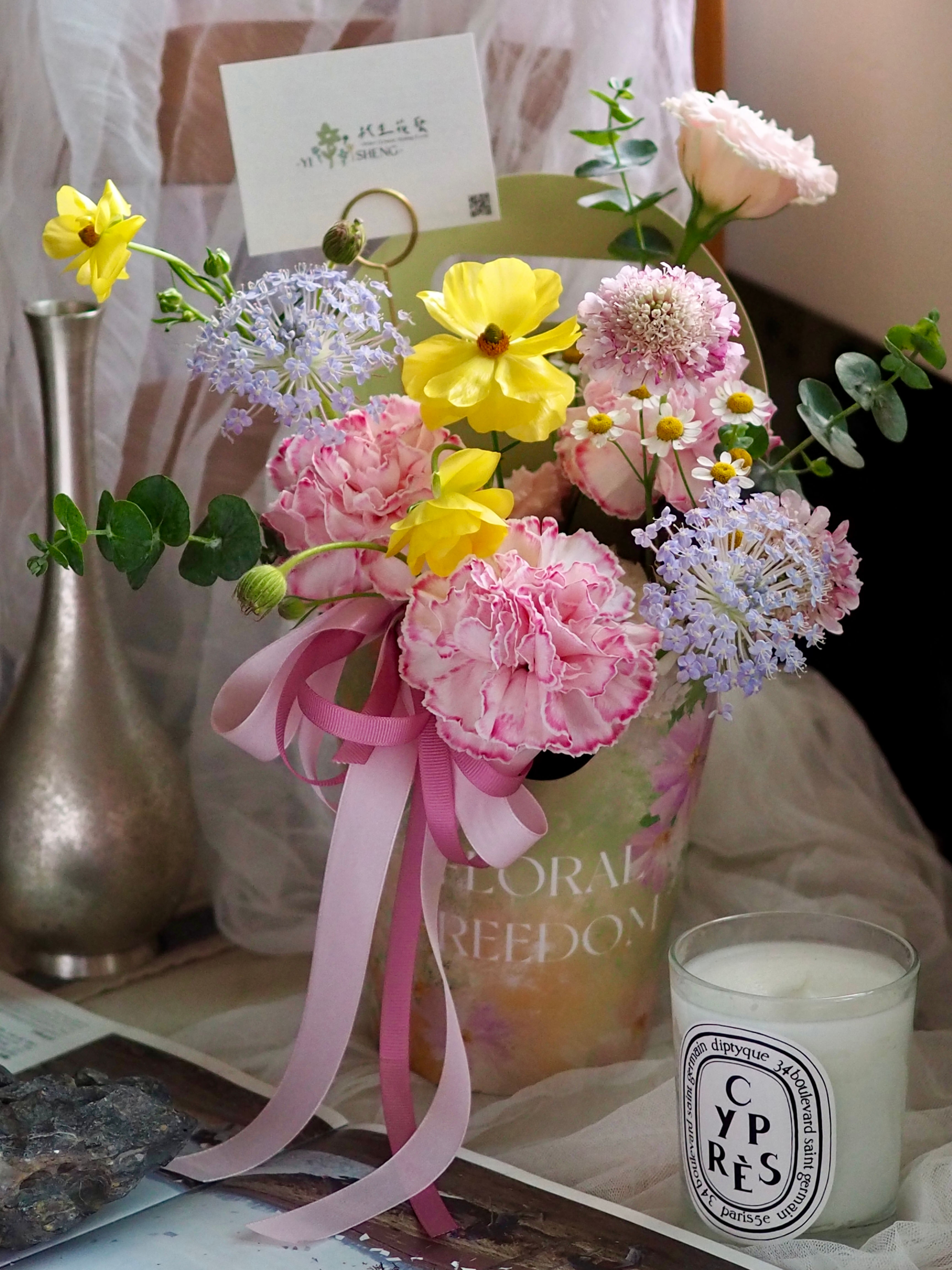 鮮花花禮｜母親節-花甜筒禮盒