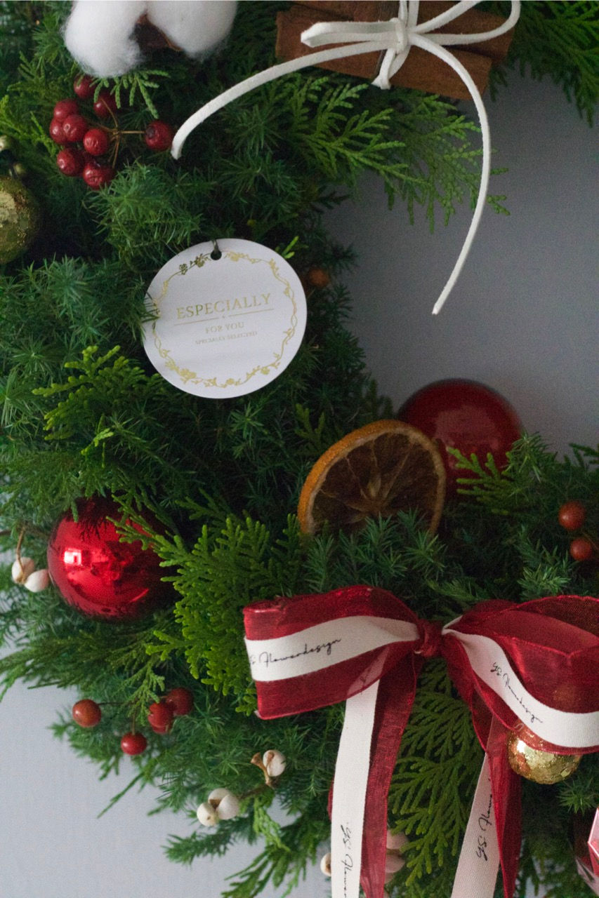 縮圖：聖誕節｜鮮花花圈-雪松花圈