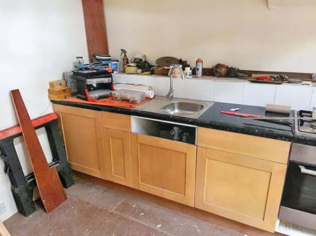 A kitchen with a sink