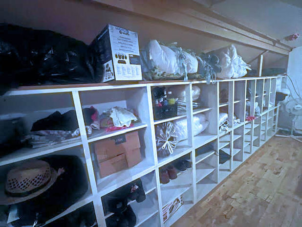 A shelf with many items on it