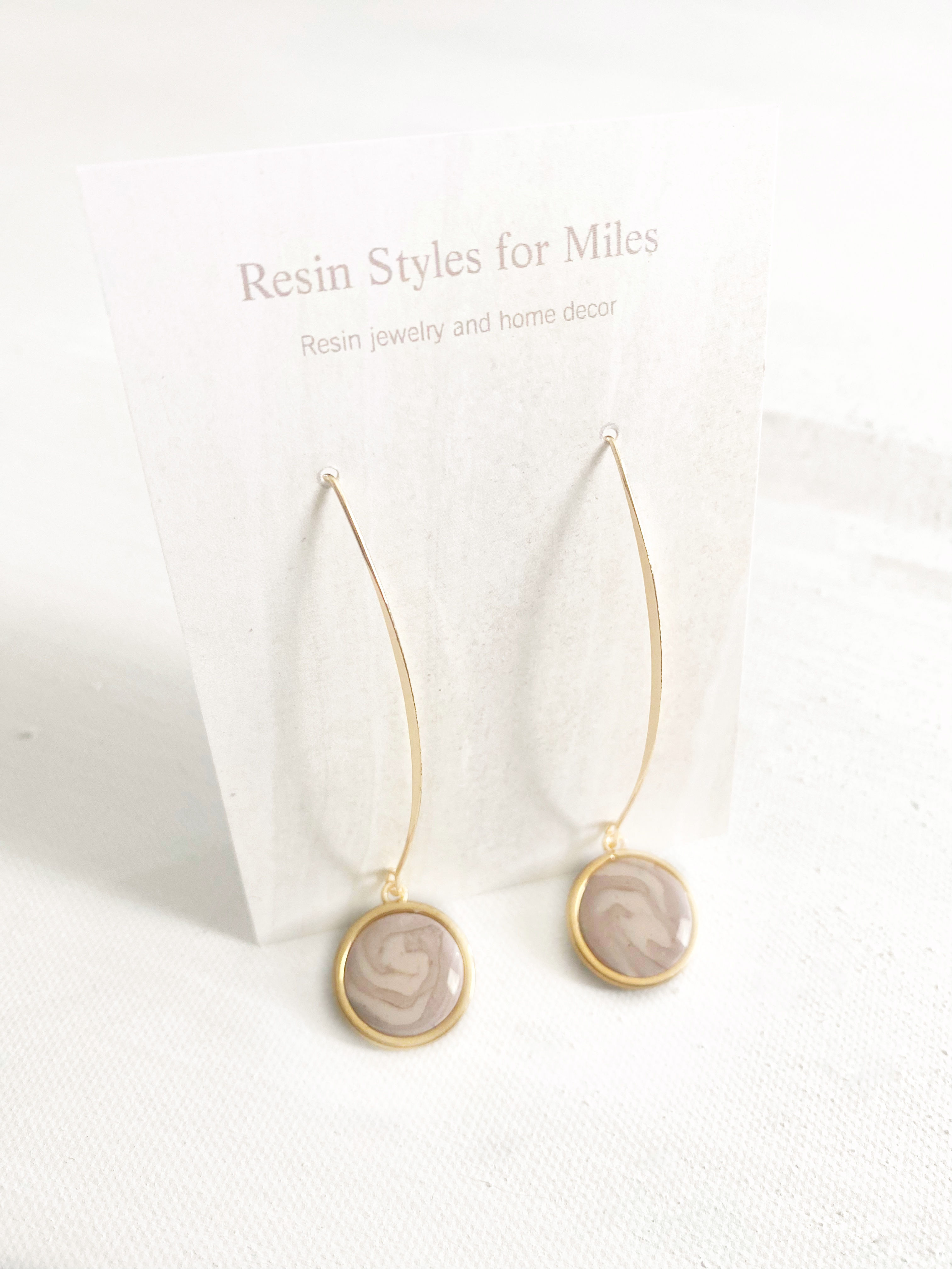 Neutral tan and gold long circle dangle earrings 
