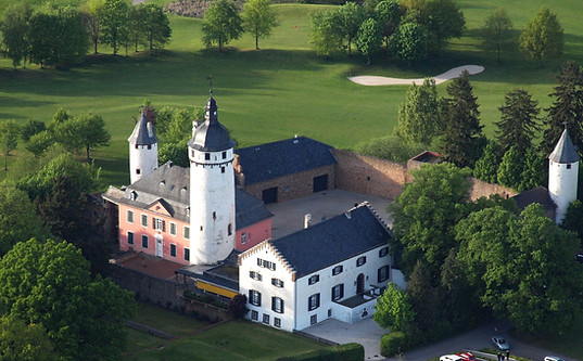 Burg_Zievel_003x.jpeg