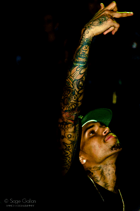Chris_Brown.gif