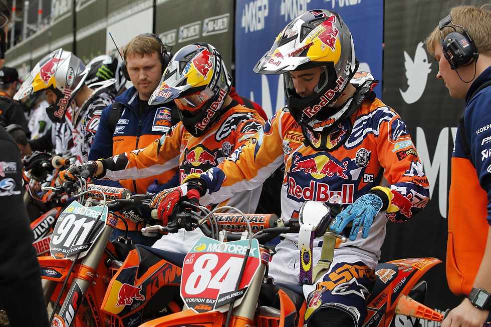 74567_Herlings_Tixier_MXGP_2013_R05_RA50532