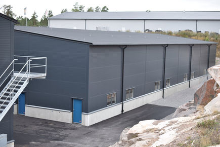 hangar 10