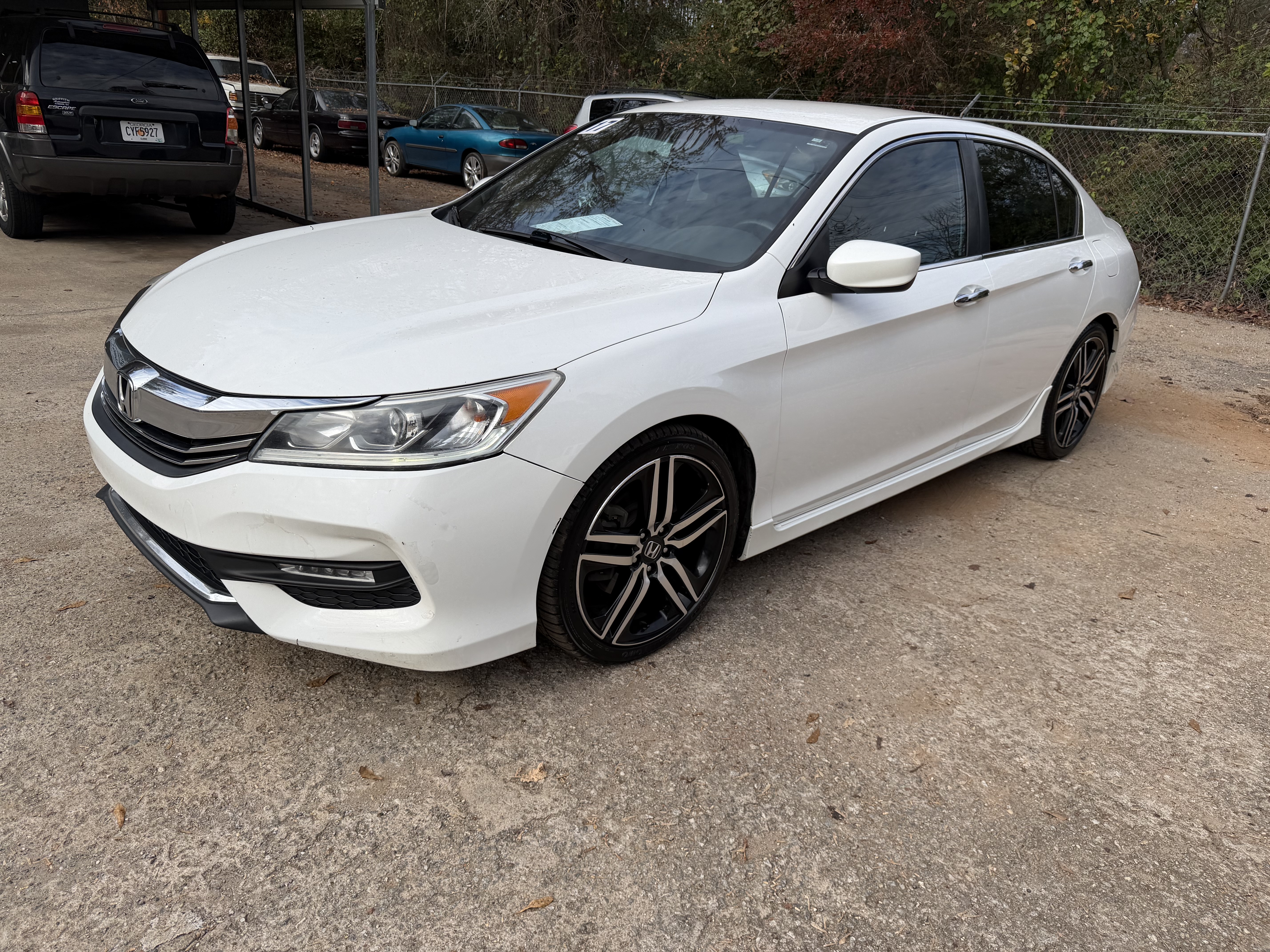 2017 Honda Accord's photo