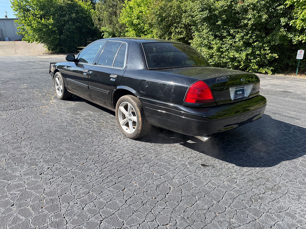 Thumbnail: 2011 Ford Crown Victoria