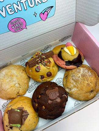 August Box - Seaside Treats
