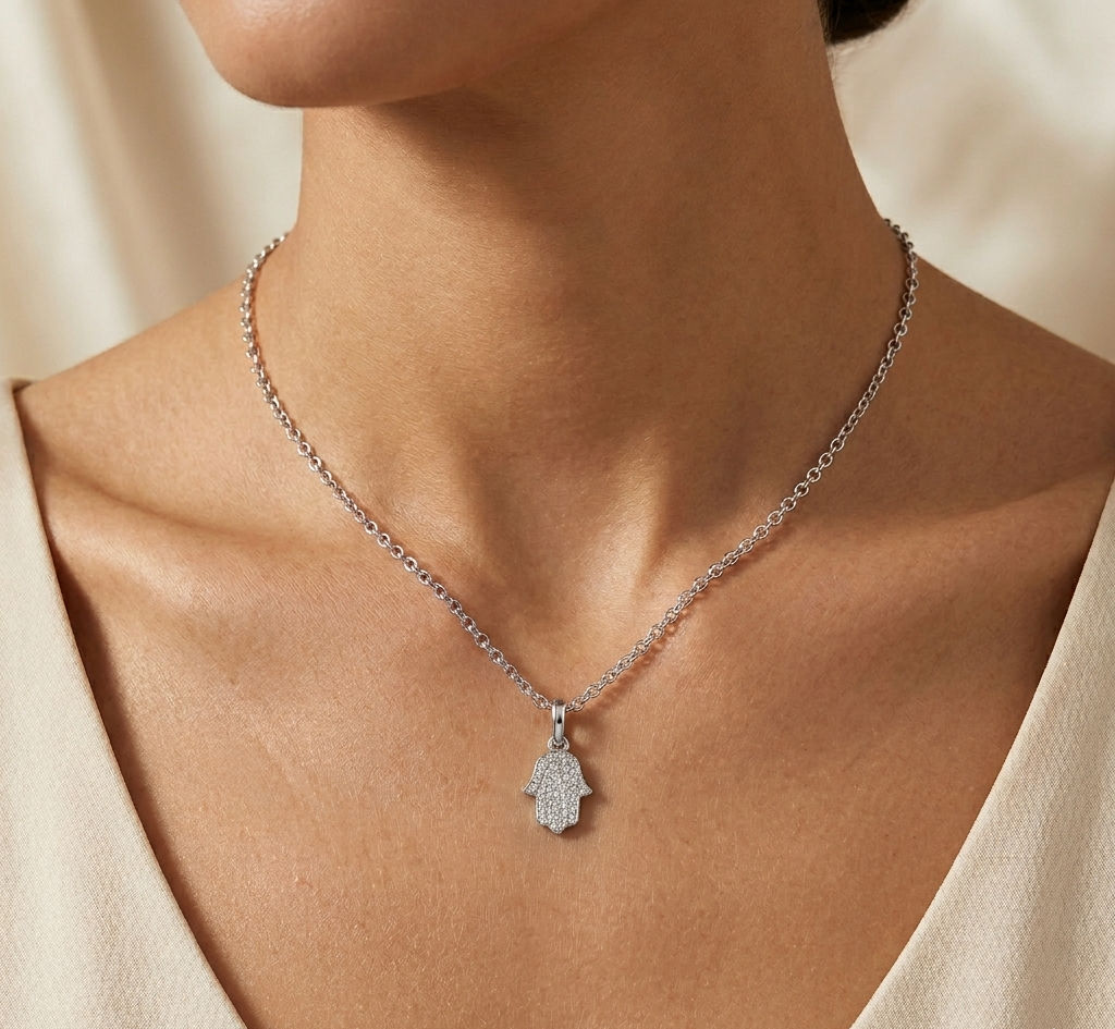 hamsa design necklace white gold and diamonds