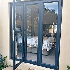 WhatsApp Image 2025-11-14 at 16.47_edited.jpg