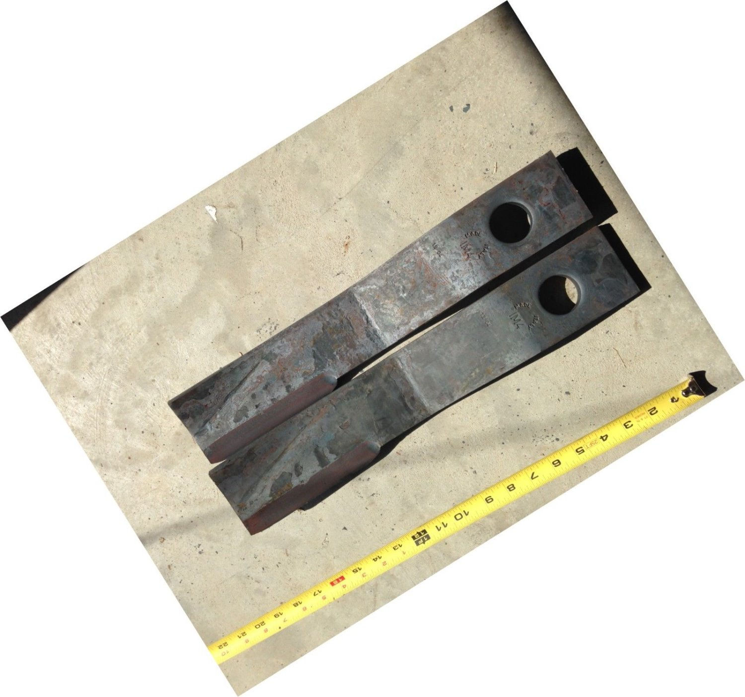 4' Cut International Rotary Cutter Blades Code IM4 Set of 2 18-3/4" X 3" X 1/2"