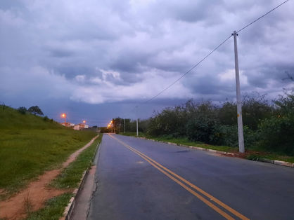 Prefeitura atende antiga demanda e Vida Nova recebe novos postes de iluminação