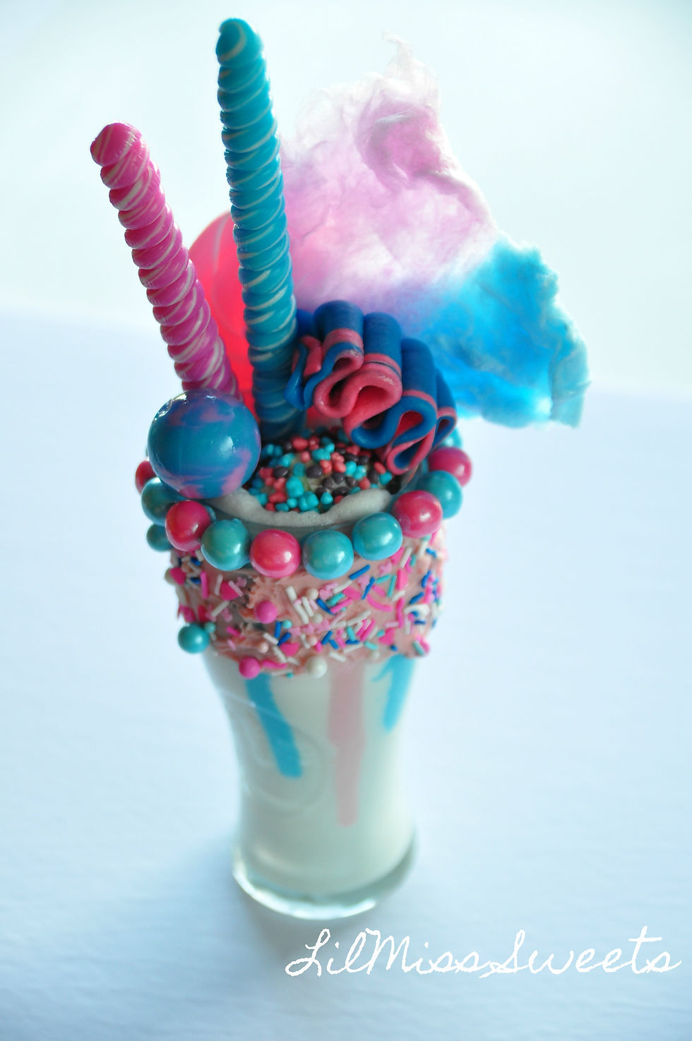 How to make a cotton candy freakshake