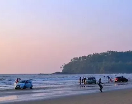 ThalasseryOnline_MuzhappiangadBeach.png