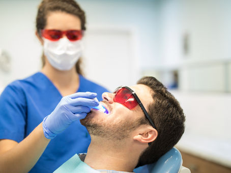 Is Teeth Whitening Suitable for Teenagers? What Parents Should Know