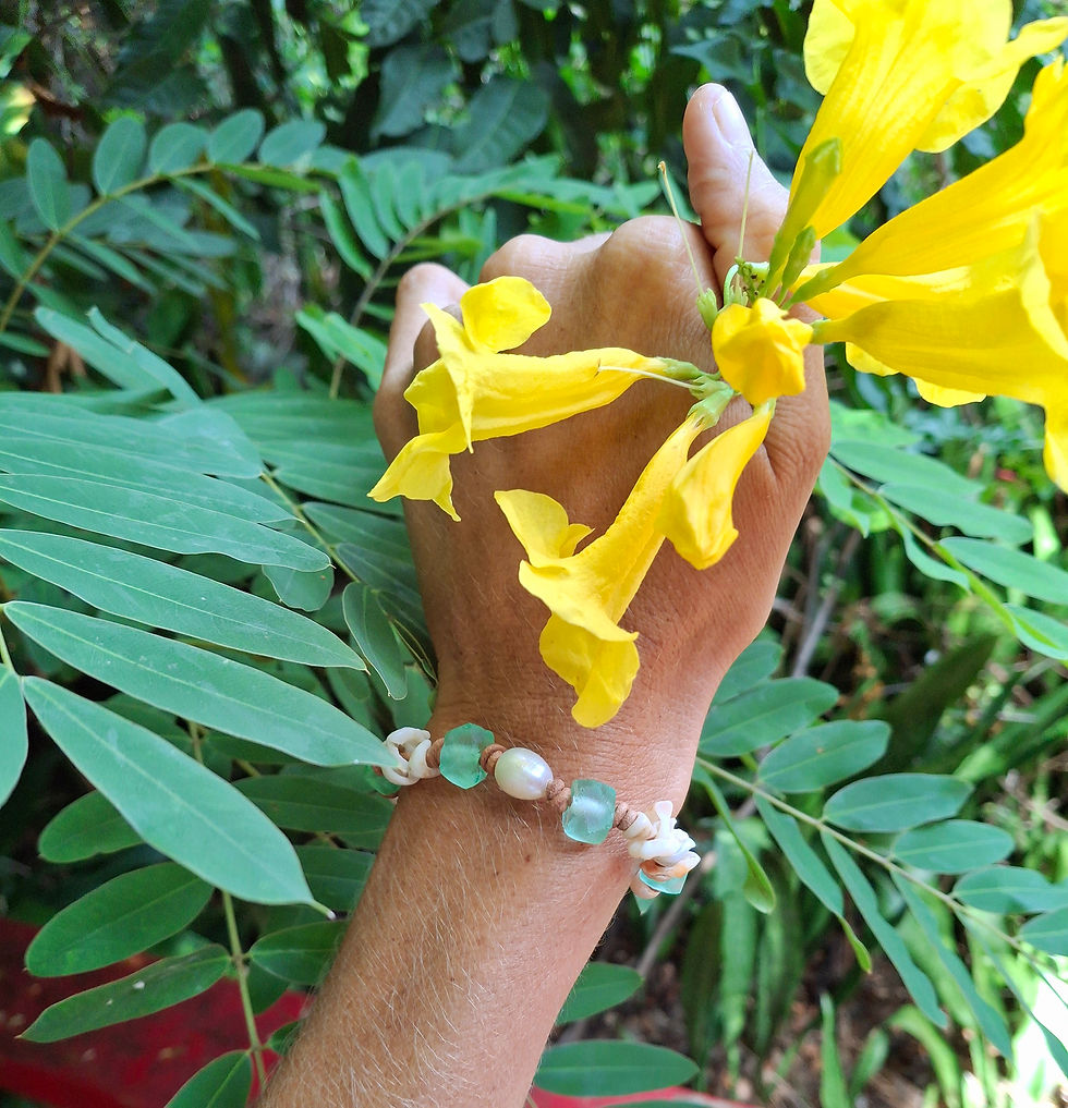Thumbnail: Mermaid bracelet