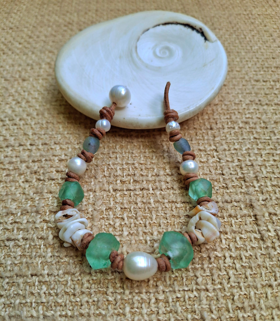 Thumbnail: Mermaid bracelet