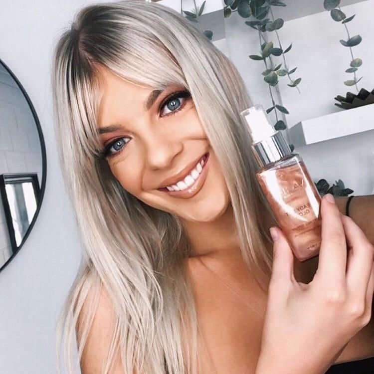 Thumbnail: Ready Set Glow - Setting Spray