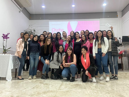 Outubro Rosa no Grupo Salus: Um Momento de Autoconhecimento e Consciência