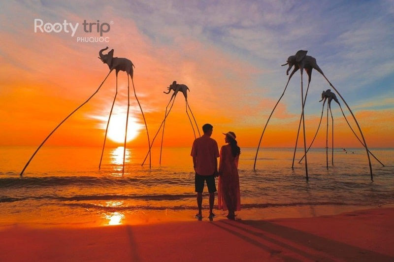 Flying Elephants are a top photo spot here