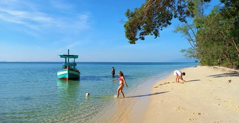 Is Vung Bau Beach Right for Your Phu Quoc Trip?