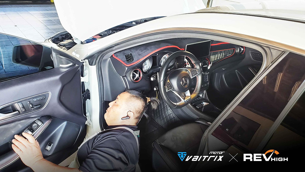 來自澳洲的汽車改裝品牌VAITRIX麥翠斯有最廣泛的車種適用產品,含汽油、柴油、油電混合車專用電子油門控制加速器,搭配外掛晶片及內寫,達到最高品質且無後遺症之動力提升,也可由專屬藍芽App–AirForce GO切換一階、二階、三階ECU模式。外掛晶片及電子油門控制器不影響原車引擎保固,搭配不眩光儀錶,提升馬力同時監控愛車狀況。VAITRIX另有馬力提升專用水噴射可程式電腦及全組套件,改裝愛車不傷車。 適用品牌車款: Audi奧迪、BMW寶馬、Porsche保時捷、Benz賓士、Honda本田、Toyota豐田、Mitsubishi三菱、Mazda馬自達、Nissan日產、Subaru速霸陸、VW福斯、Volvo富豪、Luxgen納智捷、Ford福特、Chevrolet雪佛蘭、Hyundai現代、Skoda; Altis、crv、chr、kicks、cla45、ct200h、q2、camry、golf gti、polo、kuga、tiida、u7、rav4、odyssey...等。