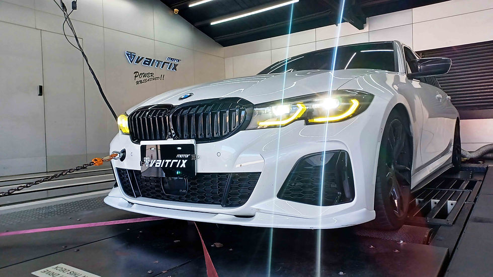 來自澳洲的汽車改裝品牌VAITRIX麥翠斯有最廣泛的車種適用產品,含汽油、柴油、油電混合車專用電子油門控制加速器,還能搭配外掛晶片及內寫,高品質且無後遺症之動力提升。外掛晶片可以選配由專屬藍芽App–AirForce GO切換一階、二階、三階ECU模式。 外掛晶片及電子油門控制器不影響原車引擎保固。搭配VAITRIX不眩光儀錶,渦輪壓力/水溫/油溫等應有盡有,使用原廠感知器對接,數據呈現100%正解,提升馬力同時監控愛車狀況。 增壓型油門加速器Wise Gain Pedal可以讓渦輪車款提升增壓值,實現增加馬力!旋鈕方式讓模式切換更方便快速! 最佳性能提升就選擇專用水噴電腦及套件,降溫效果最好,性能穩定提升,正確使用動力加倍不傷引擎。 在VAITRIX動力升級,完整實現客製化調校,根據車況、已改裝硬體與客戶需求調整程式。搭配馬力機驗證與HP TUNERS數據流,讓改裝沒有後顧之憂! 適用品牌車款: Audi奧迪、BMW寶馬、Porsche保時捷、Benz賓士、Honda本田、Toyota豐田、Mitsubishi三菱、Mazda馬自達、Nissan日產、Subaru速霸陸、VW福斯、Volvo富豪、Luxgen納智捷、Ford福特、Hyundai現代、Skoda速可達、Mini、MG; CRV、CLA45、Focus mk4、golf gti、golf 8、polo、kuga、odyssey、Santa Fe新土匪、C63s、Elantra Sport、Mini R56、540i、G63、RS6、RS7、M8、330i、E63、S63、HS、A180、Kamiq、Kodiaq、X3、Macan、Q3、RSQ3...等。 Truck卡車: Mitsubishi Fuso三菱扶桑、Hino日野、DAF達富、IVECO威凱、ISUZU五十鈴、SCANIA斯堪尼亞; Canter堅達、Fighter、Super Great、300 系、700系、CF85、LF45、LF55、L系、G系、R系、S系、Daily、Eurocargo、NQR、NPR、NMR、NRR Motor重機: BMW寶馬、Ducati杜卡迪、Honda本田、Yamaha山葉、Aprilia阿普利亞、KTM、Husqvarna胡斯瓦那、Kawasaki川崎、Suzuki鈴木; S1000RR、S1000R、R1200GS、R9T、R1200GS、Scrambler、Monster、Panigale、Streetfighter、Supersport、Superbike、XDiavel、Hypermotard、RSV、SMC、Supermoto、Ninja、ZX-12R、ZX-6R、T-Max、Tenere、MT、Hayabusa、V-Strom、GSX-S1000