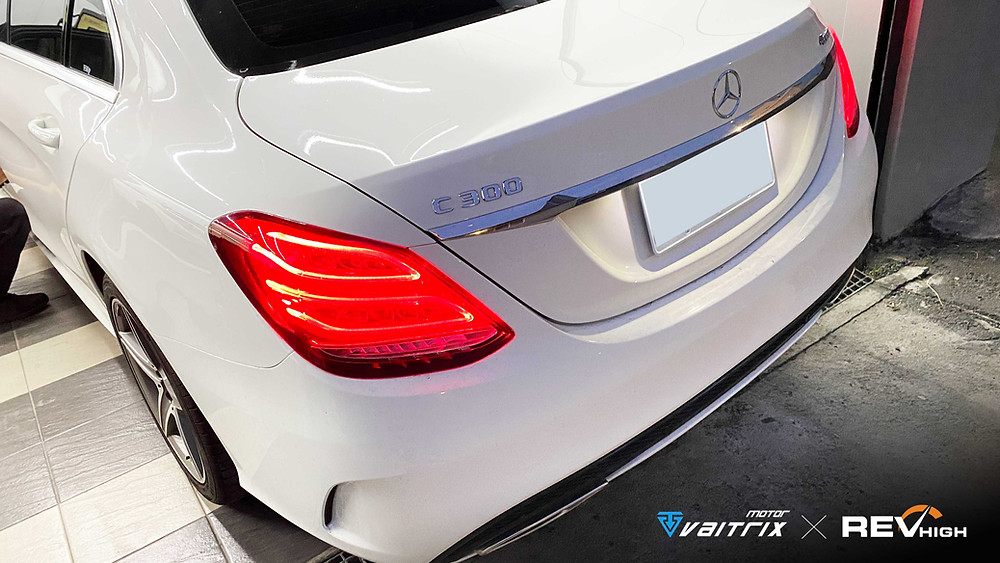 來自澳洲的汽車改裝品牌VAITRIX麥翠斯有最廣泛的車種適用產品,含汽油、柴油、油電混合車專用電子油門控制加速器,搭配外掛晶片及內寫,高品質且無後遺症之動力提升,也可由專屬藍芽App–AirForce GO切換一階、二階、三階ECU模式。外掛晶片及電子油門控制器不影響原車引擎保固,搭配不眩光儀錶,提升馬力同時監控愛車狀況。另有馬力提升專用水噴射可程式電腦及套件,改裝愛車不傷車。適用品牌車款: Audi奧迪、BMW寶馬、Porsche保時捷、Benz賓士、Honda本田、Toyota豐田、Mitsubishi三菱、Mazda馬自達、Nissan日產、Subaru速霸陸、VW福斯、Volvo富豪、Luxgen納智捷、Ford福特、Hyundai現代、Skoda斯柯達、Mini; Altis、CRV、CHR、Kicks、Cla45、Focus mk4、Sienta 、Camry、Golf GTI、Polo、Kuga、Tiida、U7、Rav4、Odyssey、Santa Fe新土匪、C63s、Lancer Fortis、Elantra Sport、Auris、Mini R56、ST LINE、535i、Tiguan...等。