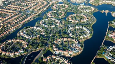 Aerial view of Jumeirah Islands Nakheel lakeside villa community in Dubai – area guide