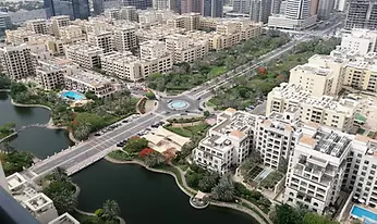 Aerial view of The Greens Emaar mid-market apartment community in Dubai – area guide