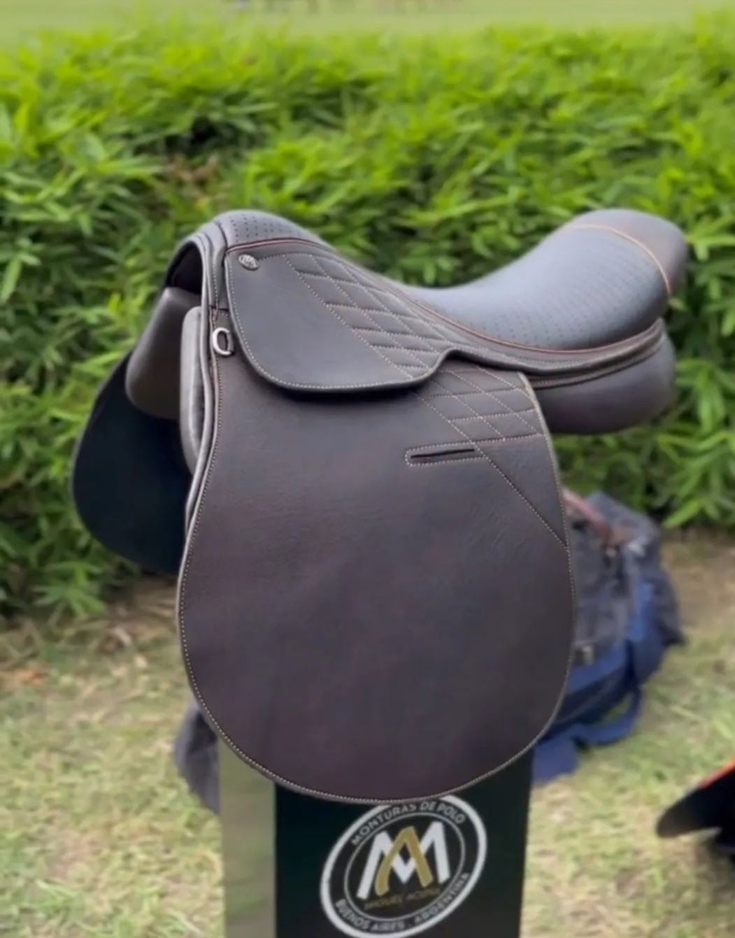 Montura con raviolitos.