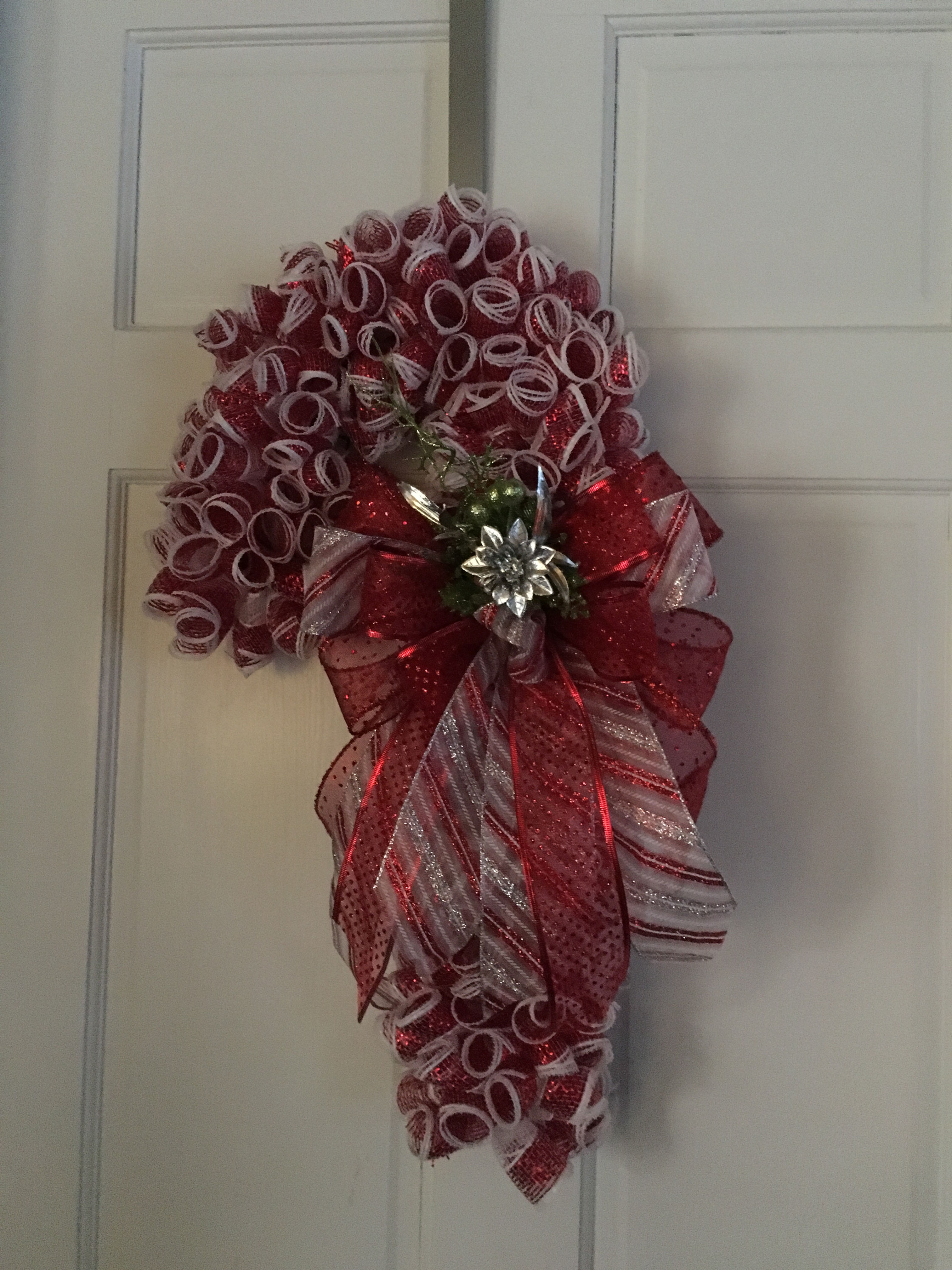 Candy cane wreath